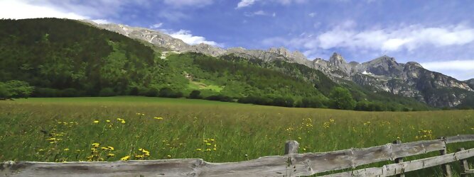 Trip Fun Tirol - Region Wipptal auf die Reise - Wunschliste! Finde die besten Sehenswürdigkeiten der Region Wipptal, Erlebnisse und gemütlichen Unterkünfte der Hotels in der Tiroler Region Wipptal. Lust bei einem Last Minute Urlaub, die Region Wipptal zu erkunden? Buche günstige Unterkünfte in der Region Wipptal mit herrlichen Blick auf die Berge. Region Wipptal Urlaub Angebote ob Hotel mit Halbpension, Unterkunft mit Frühstück oder flexibel & spontan bleiben und eine große Auswahl an Ferienhäuser - Ferienwohnungen in der Region Wipptal für den perfekten Urlaub vergleichen & buchen. Die Highlights finden, Tagesausflüge - Erlebnisse planen, die sich hervorragend eigenen zum Geschichten erzählen. Einen unvergesslichen Familienurlaub in der Region Wipptal in einer Ferienwohnung verbringen und dabei die besten Urlaubsangebote aller Orte in der Region Wipptal erhalten. Beliebte Orte für eine Urlaubsbuchung in der Region Wipptal: Gries am Brenner, Gschnitz, Matrei am Brenner, Mühlbachl, Navis, Obernberg am Brenner, Pfons, Schmirn, Stafflach, Steinach am Brenner, Trins und Vals